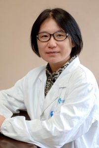 郑卯昵.jpg