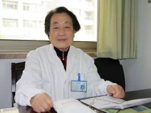 国医大师葛琳仪网上预约挂号，一脉相承浙派中医六十年载.浙江省中医院中内科葛琳仪方精，药简，效宏的非遗特色气血调和